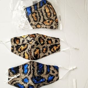 SHEIN New Lot of 4 Shiny Face Masks Leopard